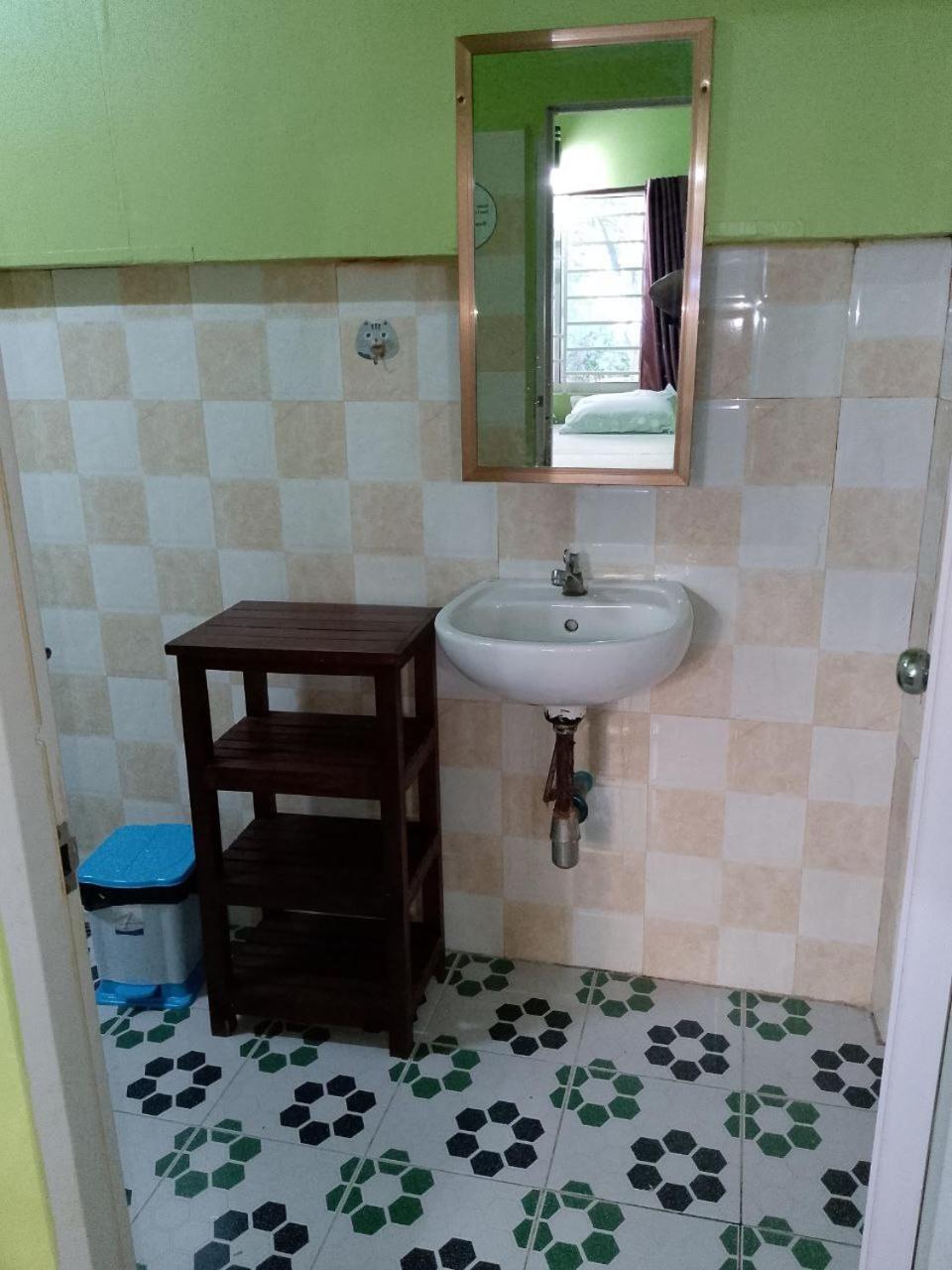 The Hideout Apartment Кампот Екстериор снимка